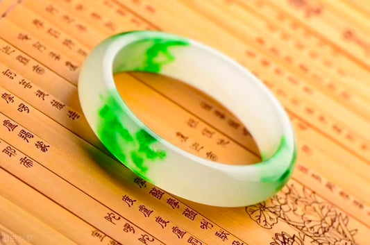 Why Do The Chinese Wear Jade Bracelets?