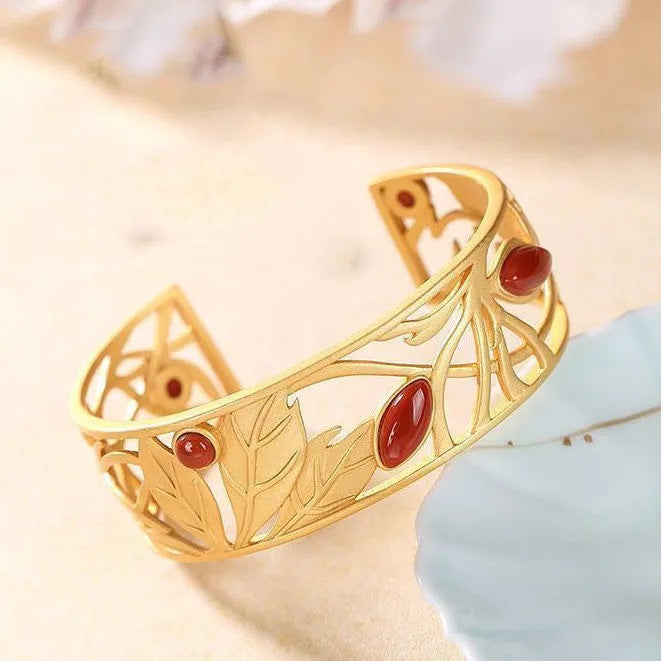 Hollow Gold Branch Red Bean Bracelet Chinese showcase